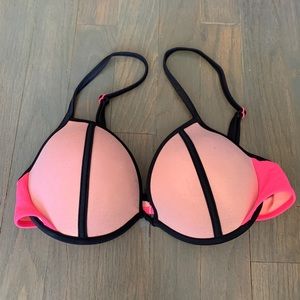 Victoria’s Secret bikini top